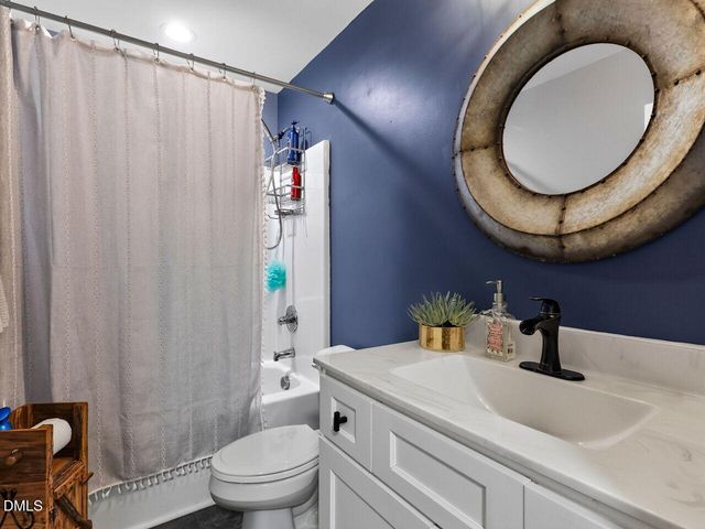 2570 Tarheel Road, Benson, NC 27504