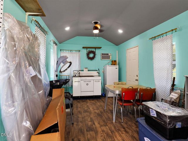 2570 Tarheel Road, Benson, NC 27504