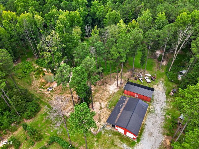2570 Tarheel Road, Benson, NC 27504
