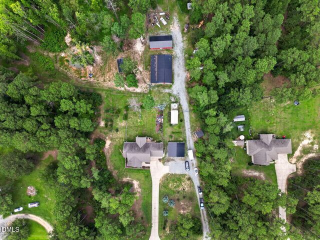 2570 Tarheel Road, Benson, NC 27504