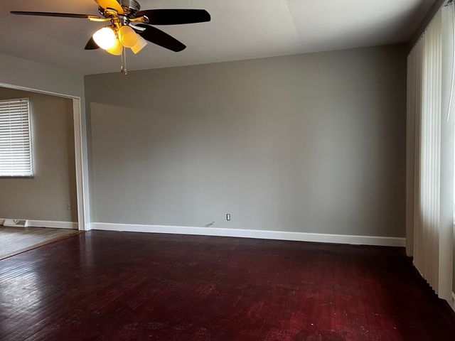 7709 Wallace Street, Merrillville, IN 46410