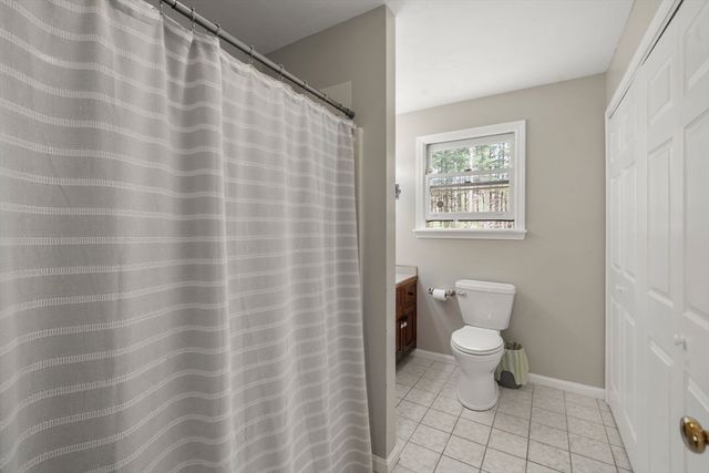 77 Thomas St, Middleboro, MA 02346