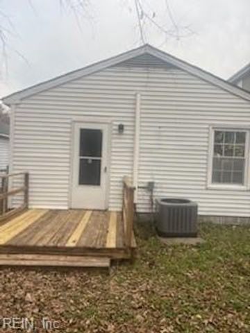 703 Childs AVE, Hampton, VA 23661