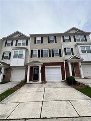 6877 Slate Stone Way SE, Mableton, GA 30126