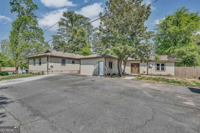 1716 Nekoma Street, Marietta, GA 30068