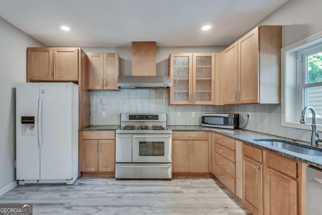 1716 Nekoma Street, Marietta, GA 30068