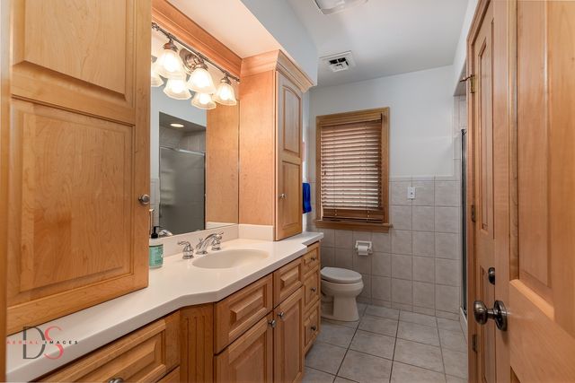 524 E Van Buren Street, Ottawa, IL 61350