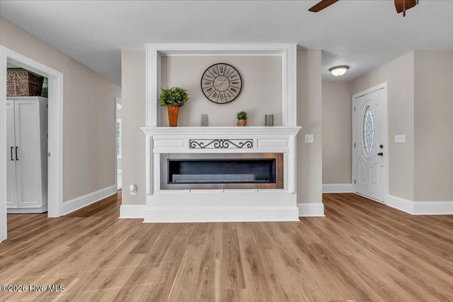 8962 Hawks Bill Drive NE, Leland, NC 28451