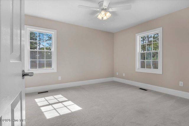 8962 Hawks Bill Drive NE, Leland, NC 28451