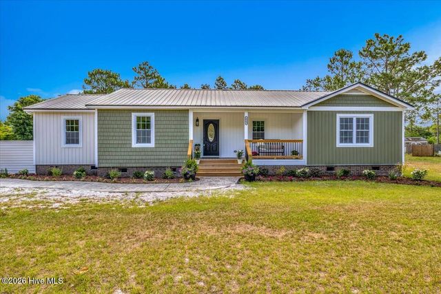 8962 Hawks Bill Drive NE, Leland, NC 28451