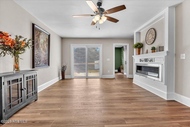 8962 Hawks Bill Drive NE, Leland, NC 28451