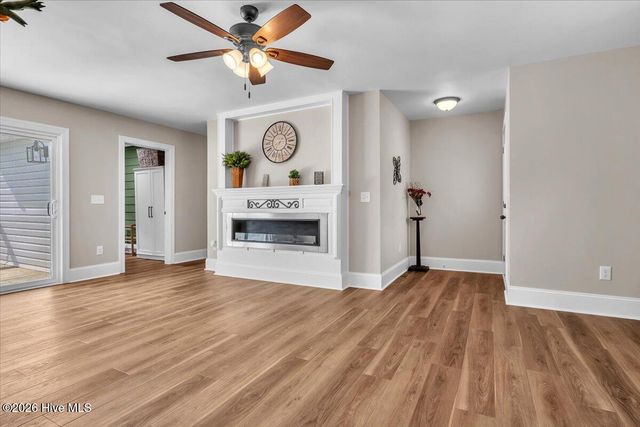 8962 Hawks Bill Drive NE, Leland, NC 28451