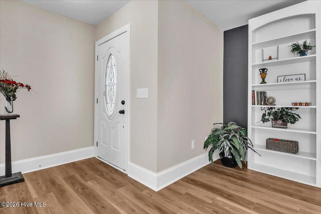 8962 Hawks Bill Drive NE, Leland, NC 28451
