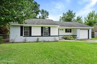 203 Dennis Road, Jacksonville, NC 28546