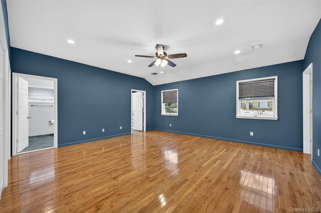 535 Brooklyn Boulevard, Brightwaters, NY 11718