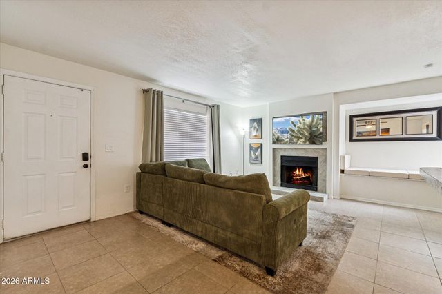 1645 W BASELINE Road 2084, Mesa, AZ 85202