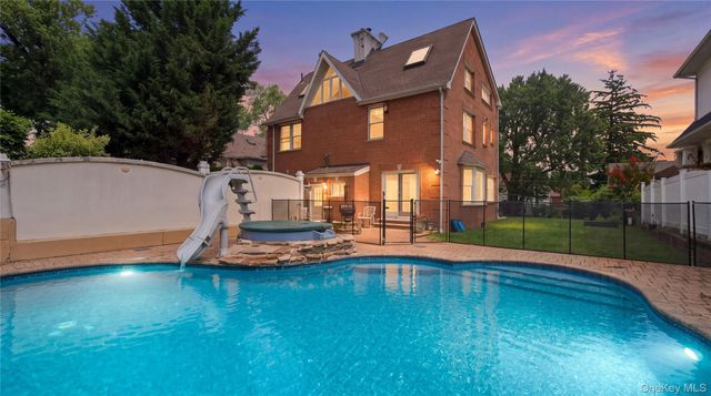 3340 157th Street, Flushing, NY 11354