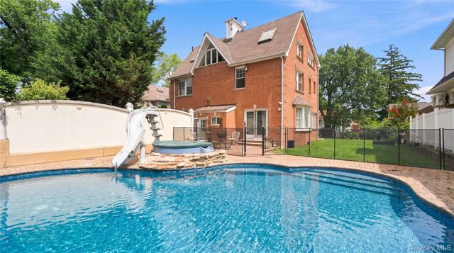 3340 157th Street, Flushing, NY 11354