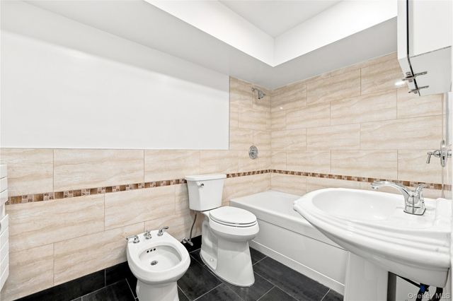 3340 157th Street, Flushing, NY 11354