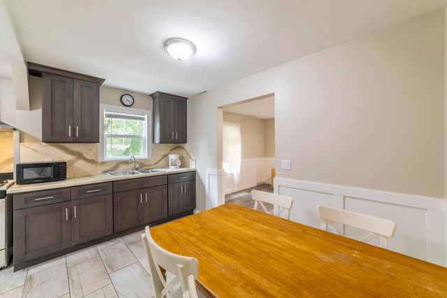 2416 Cass Street, Gary, IN 46405