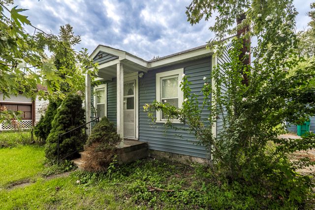 2416 Cass Street, Gary, IN 46405