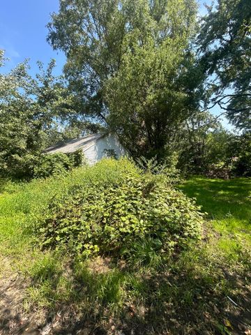 2416 Cass Street, Gary, IN 46405