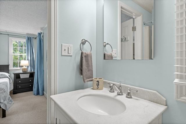 112 Third Street North, Edgartown, MA 02539