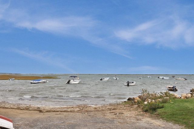 112 Third Street North, Edgartown, MA 02539