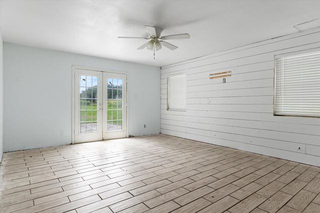 1803 State Highway 198, Canton, TX 75103