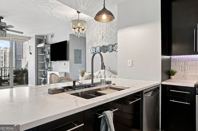 3338 Peachtree Road NE APT 1507, Atlanta, GA 30326