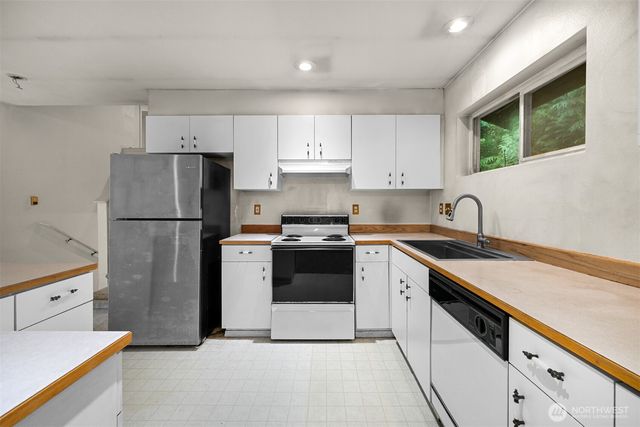 372 Sudden Valley Drive, Bellingham, WA 98226