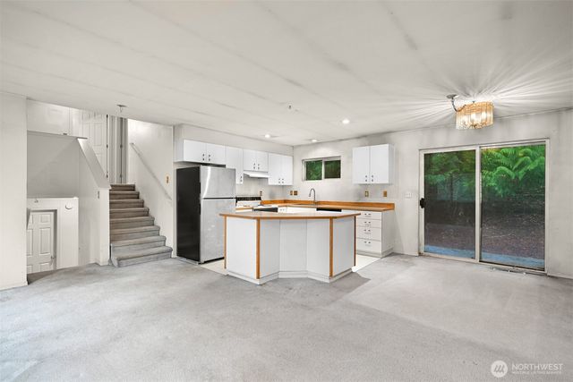 372 Sudden Valley Drive, Bellingham, WA 98226