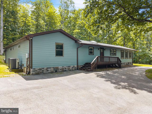 715 MOUNT VISTA TRL, Harpers Ferry, WV 25425