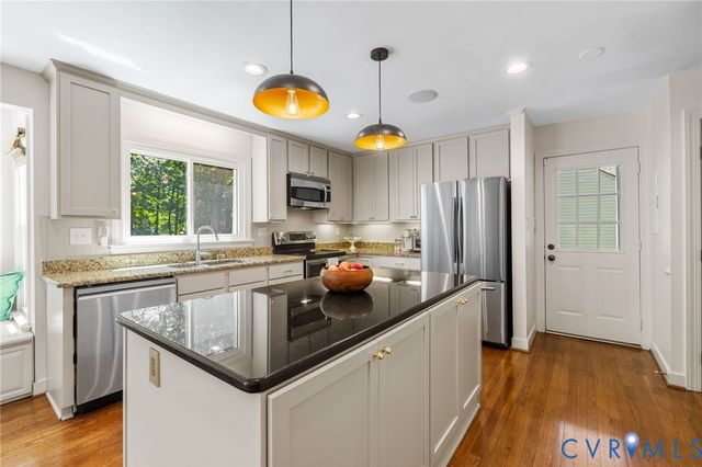 12521 Cutler Ridge Dr, Henrico, VA 23233