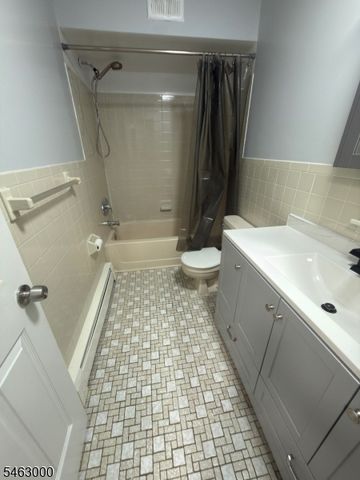 1027 Cricket Ln 1027, Woodbridge Twp., NJ 07095