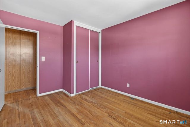 15 Ferndale Place, Stratford, CT 06614