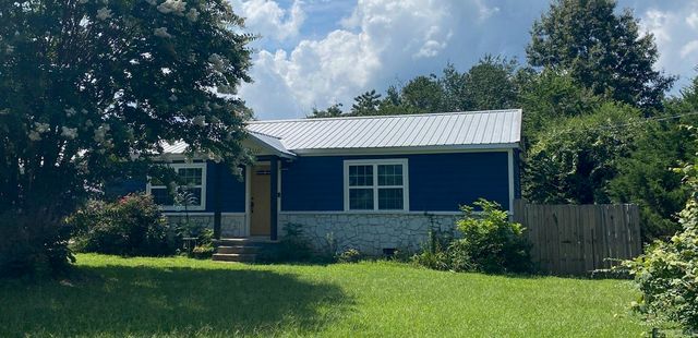 2804 Westmoreland, Mena, AR 71953