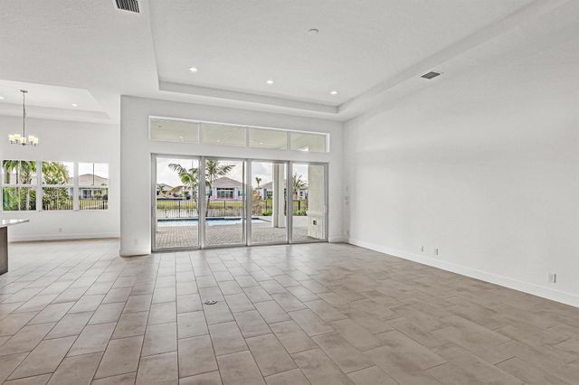 10103 Timber Creek Way, Palm Beach Gardens, FL 33412