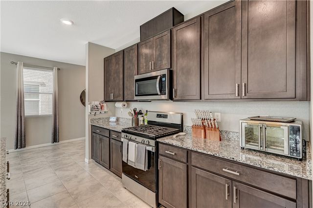 10621 Adobe Ranch Street, Las Vegas, NV 89141