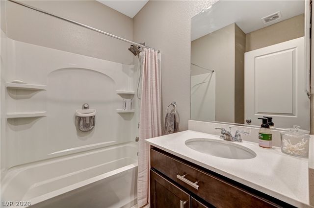 10621 Adobe Ranch Street, Las Vegas, NV 89141