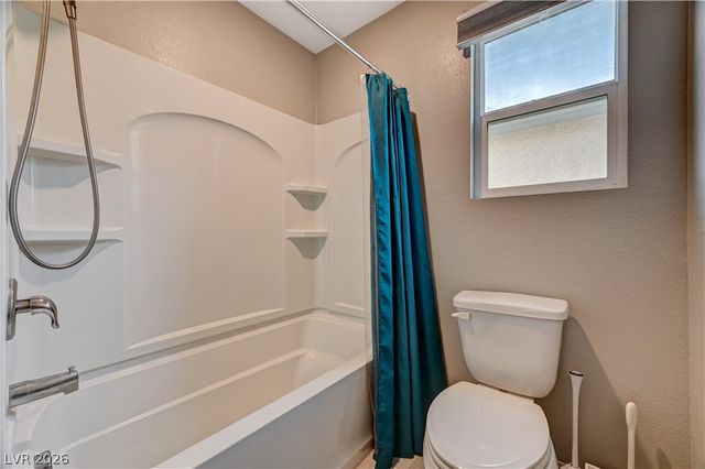 10621 Adobe Ranch Street, Las Vegas, NV 89141