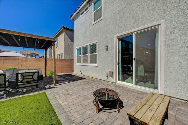 10621 Adobe Ranch Street, Las Vegas, NV 89141