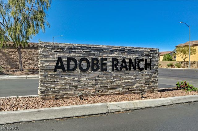 10621 Adobe Ranch Street, Las Vegas, NV 89141