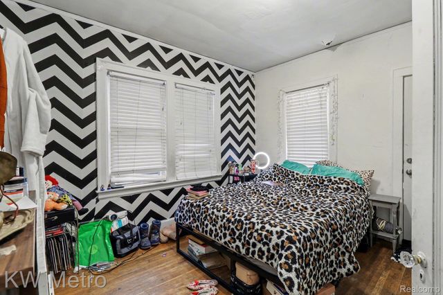 16562 Baylis Street, Detroit, MI 48221