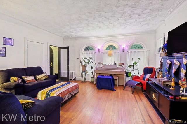 16562 Baylis Street, Detroit, MI 48221