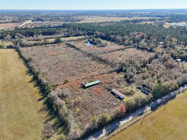 824 County Road 2268, Cleveland, TX 77327