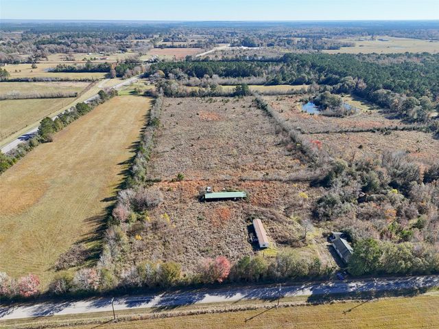 824 County Road 2268, Cleveland, TX 77327