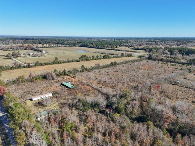 824 County Road 2268, Cleveland, TX 77327