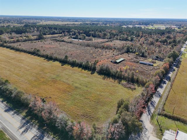 824 County Road 2268, Cleveland, TX 77327