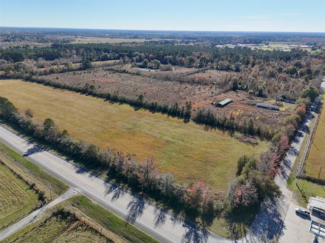 824 County Road 2268, Cleveland, TX 77327